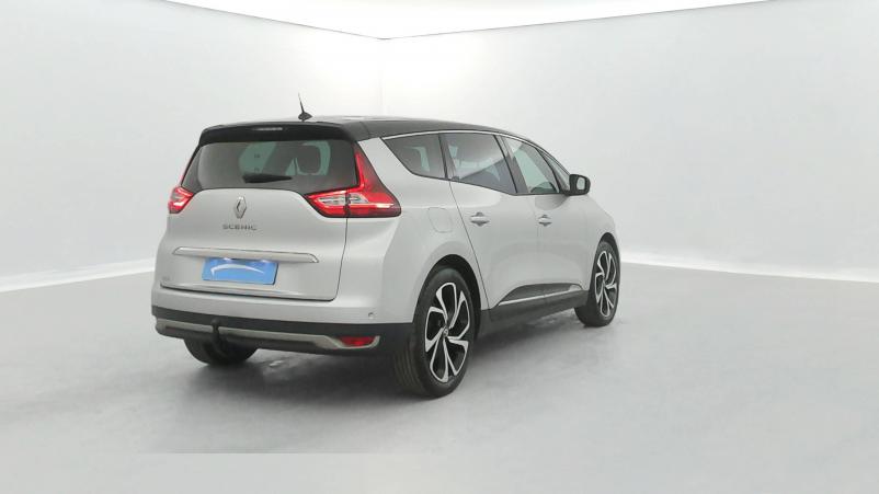 Vente en ligne Renault Grand Scenic 4 Grand Scenic Blue dCi 120 EDC au prix de 21 990 €