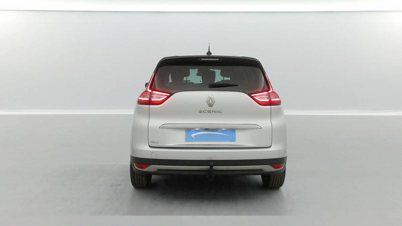Vente en ligne Renault Grand Scenic 4 Grand Scenic Blue dCi 120 EDC au prix de 21 990 €