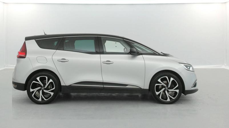 Vente en ligne Renault Grand Scenic 4 Grand Scenic Blue dCi 120 EDC au prix de 21 990 €
