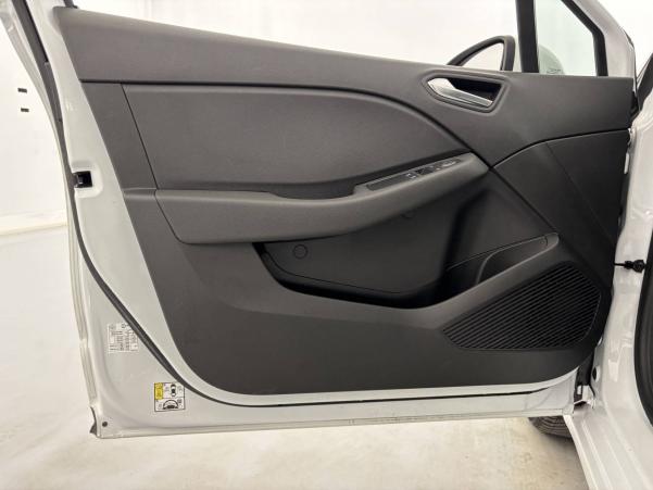 Vente en ligne Renault Clio 5 Clio SCe 65 - 21N au prix de 12 790 €