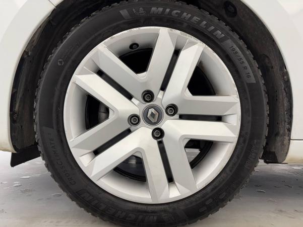 Vente en ligne Renault Clio 5 Clio SCe 65 - 21N au prix de 12 790 €