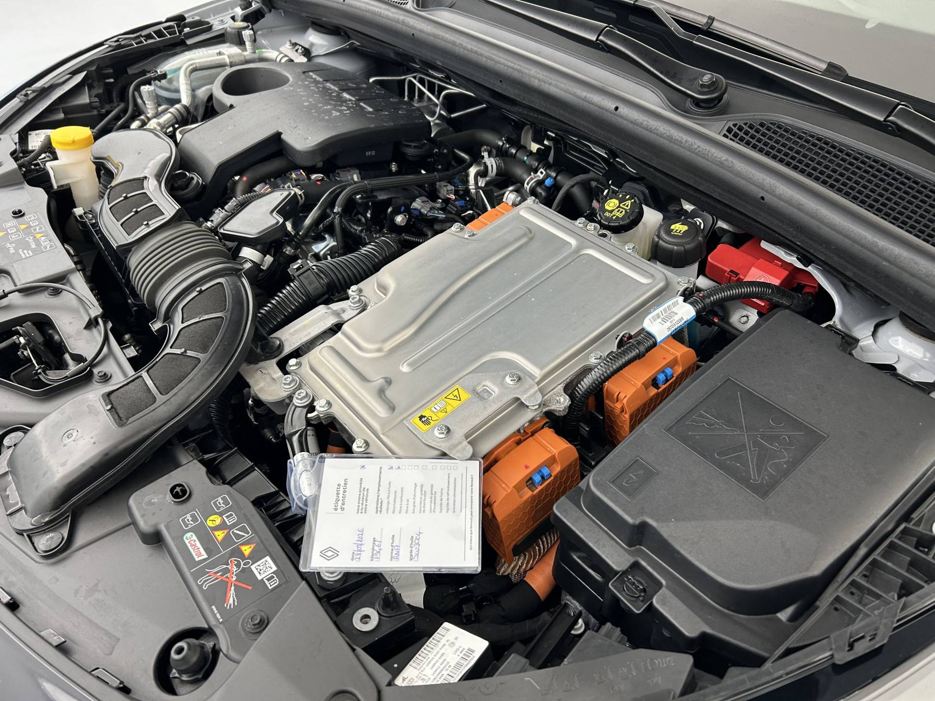 Vente en ligne Renault Clio 5 Clio E-Tech full hybrid 145 ch GSR2 au prix de 20 490 €