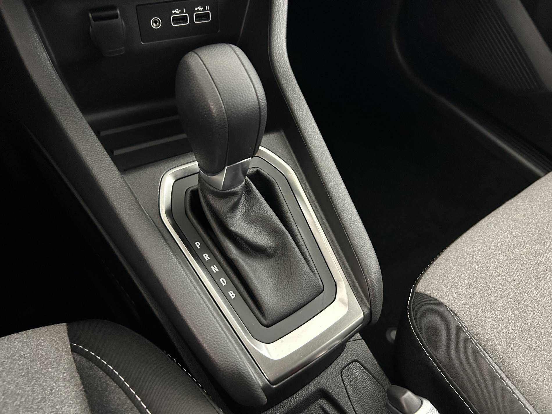 Vente en ligne Renault Clio 5 Clio E-Tech full hybrid 145 ch GSR2 au prix de 20 490 €