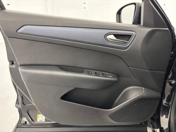 Vente en ligne Renault Arkana  E-Tech hybride 145 - 22 au prix de 21 990 €