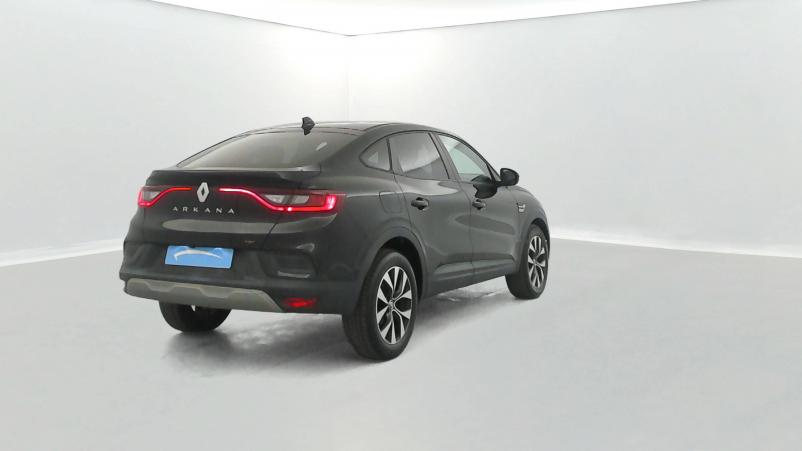 Vente en ligne Renault Arkana  E-Tech hybride 145 - 22 au prix de 21 990 €