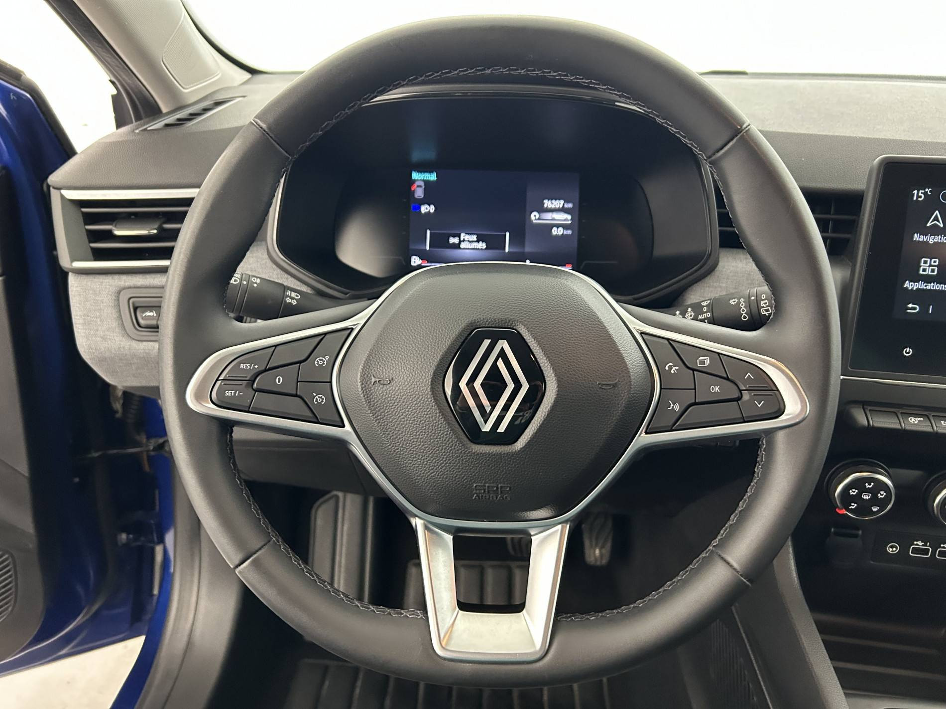 Vente en ligne Renault Clio 5 Clio AUTO ECOLE Blue dCi 100 au prix de 15 690 €