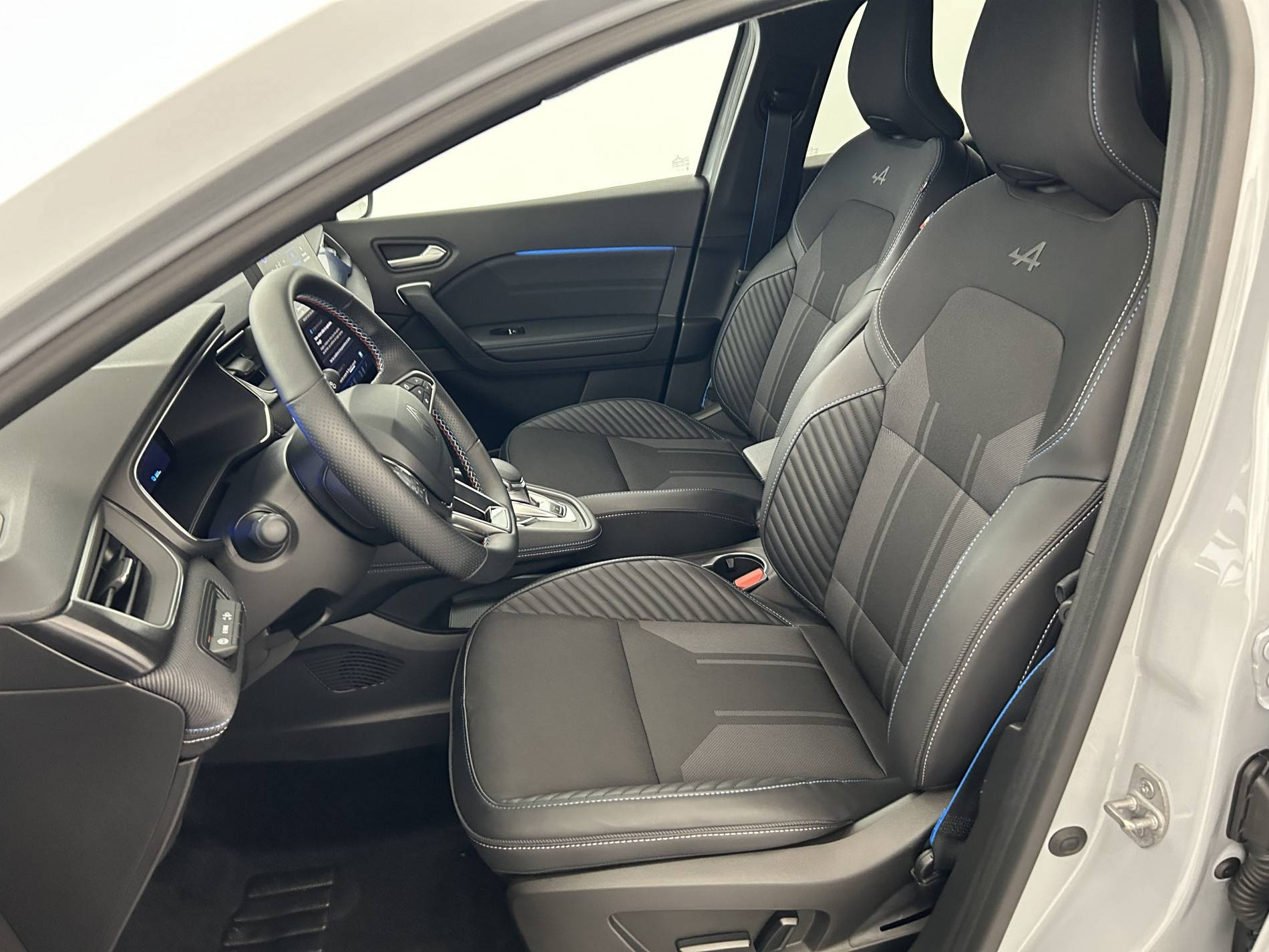 Vente en ligne Renault Symbioz  E-Tech full hybrid 145 au prix de 30 590 €