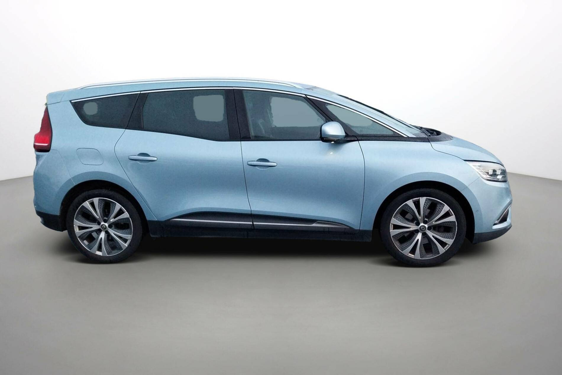 Vente en ligne Renault Grand Scenic 4 Grand Scenic dCi 110 Energy EDC au prix de 13 590 €