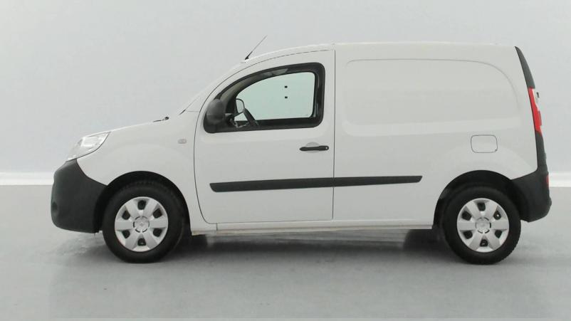 Vente en ligne Renault Kangoo Express  BLUE DCI 95 au prix de 13 690 €