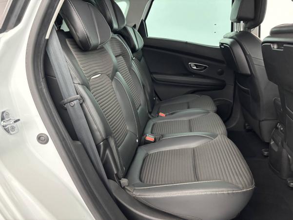 Vente en ligne Renault Scenic 4 Scenic TCe 140 Energy au prix de 17 590 €