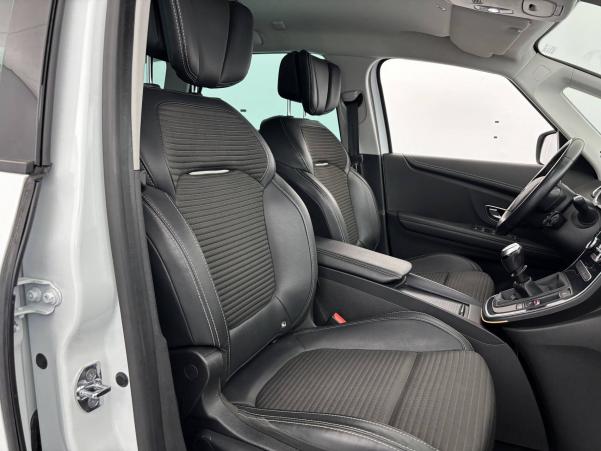 Vente en ligne Renault Scenic 4 Scenic TCe 140 Energy au prix de 17 590 €