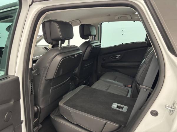 Vente en ligne Renault Scenic 4 Scenic TCe 140 Energy au prix de 17 590 €