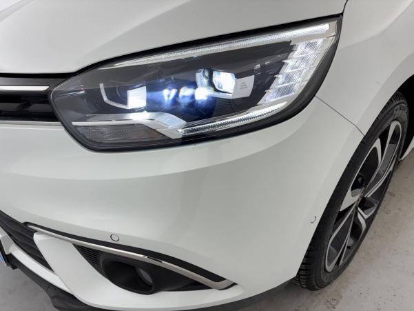 Vente en ligne Renault Scenic 4 Scenic TCe 140 Energy au prix de 17 590 €