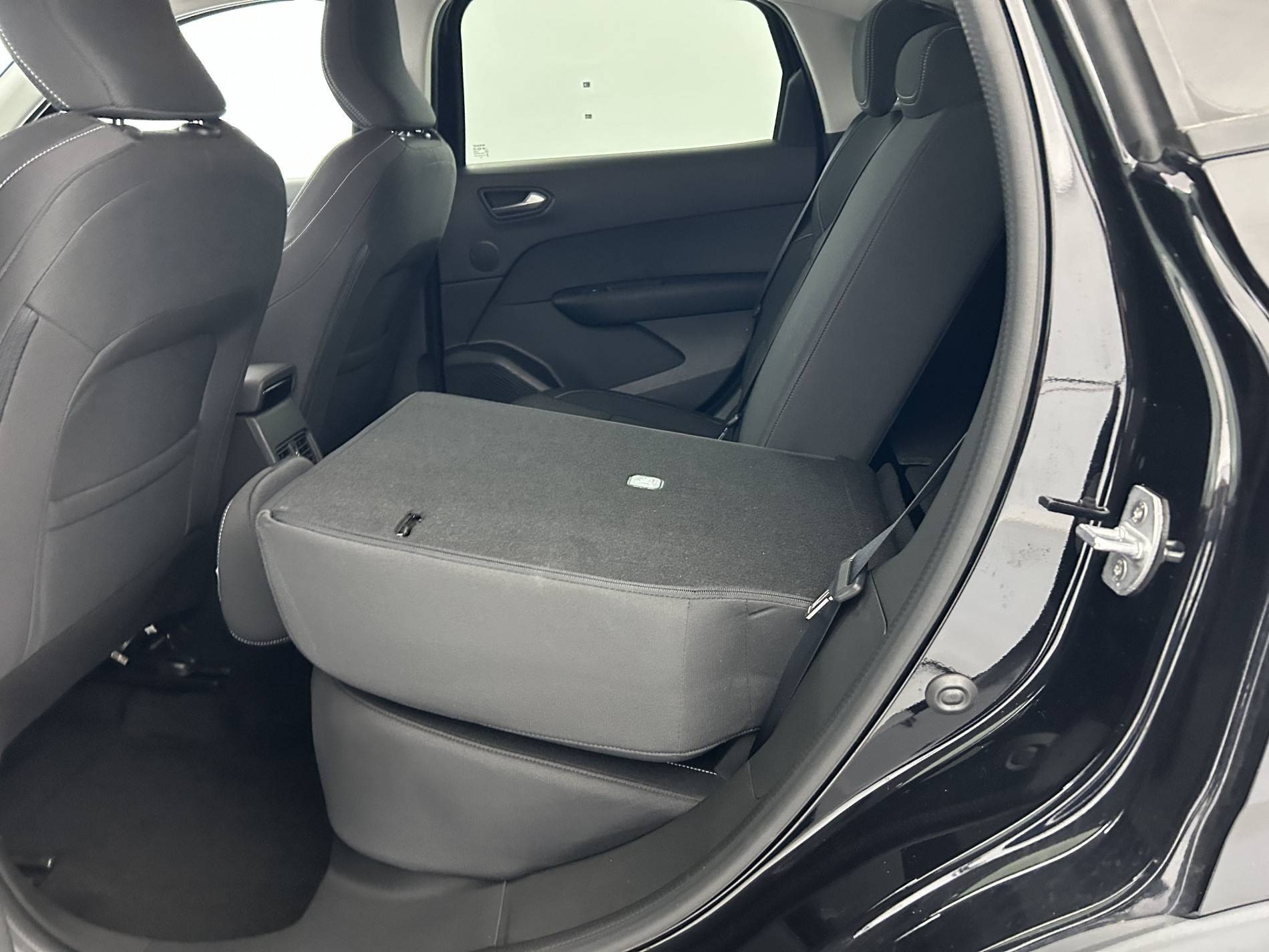 Vente en ligne Renault Arkana  TCe 140 EDC - 23 au prix de 20 990 €