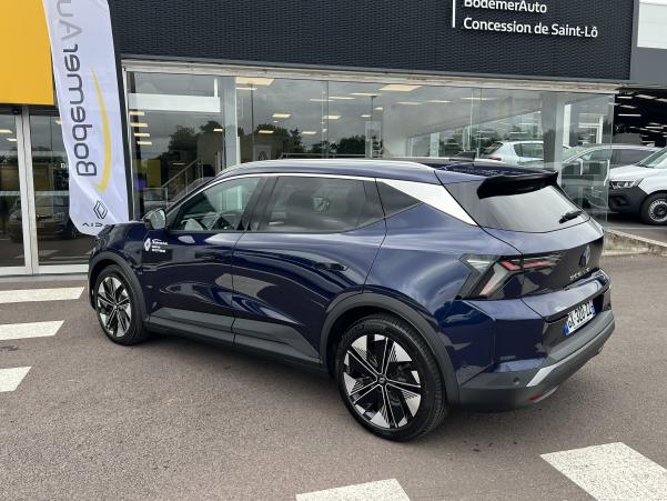 Vente en ligne Renault Scenic E-Tech Scenic E-Tech electrique 220 ch grande autonomie au prix de 41 490 €