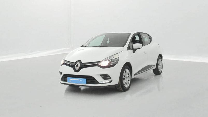 Vente en ligne Renault Clio 4 Clio TCe 75 E6C au prix de 9 990 €