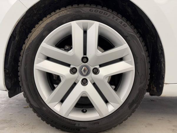 Vente en ligne Renault Clio 5 Clio Blue dCi 100 - 21N au prix de 14 590 €