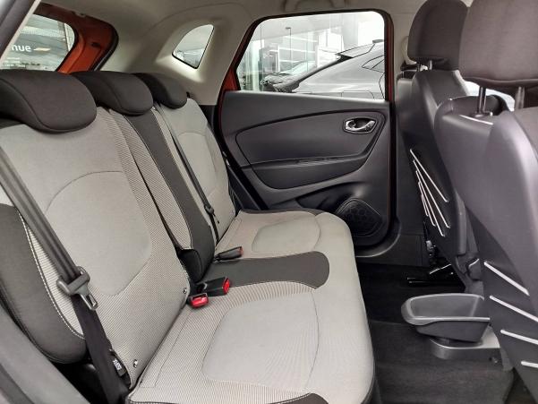 Vente en ligne Renault Captur  dCi 90 Energy S&S eco² au prix de 10 590 €