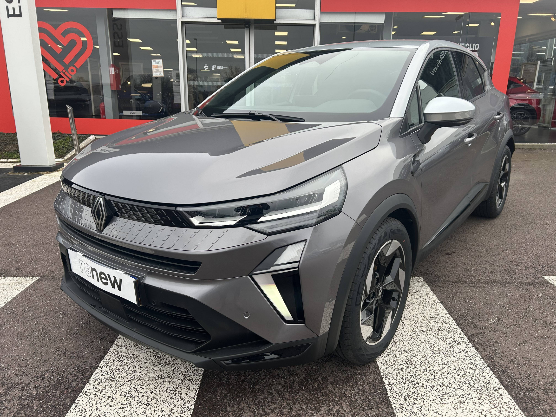 Renault Captur  E-Tech full hybrid 145 ch occasion de 2025 en vente à Saint-Lô