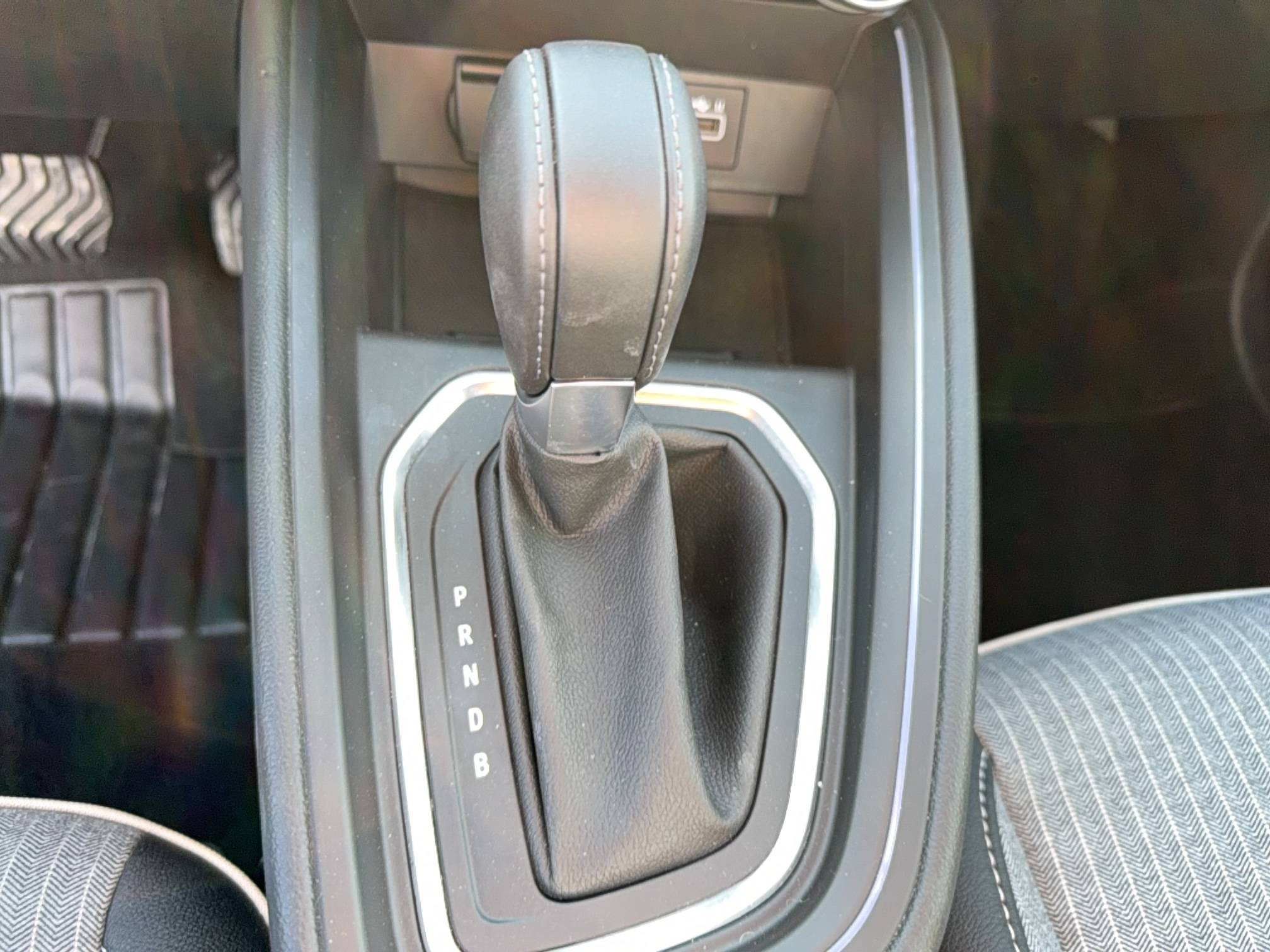 Vente en ligne Renault Clio 5 Clio E-Tech full hybrid 145 ch GSR2 au prix de 22 890 €