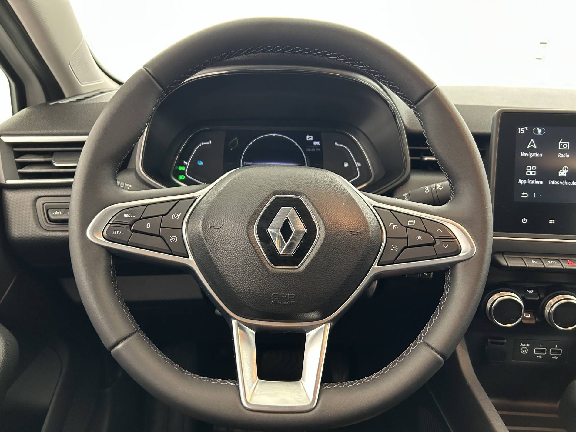 Vente en ligne Renault Clio 5 CLIO SOCIETE E-TECH 140 - 21 au prix de 14 950 €