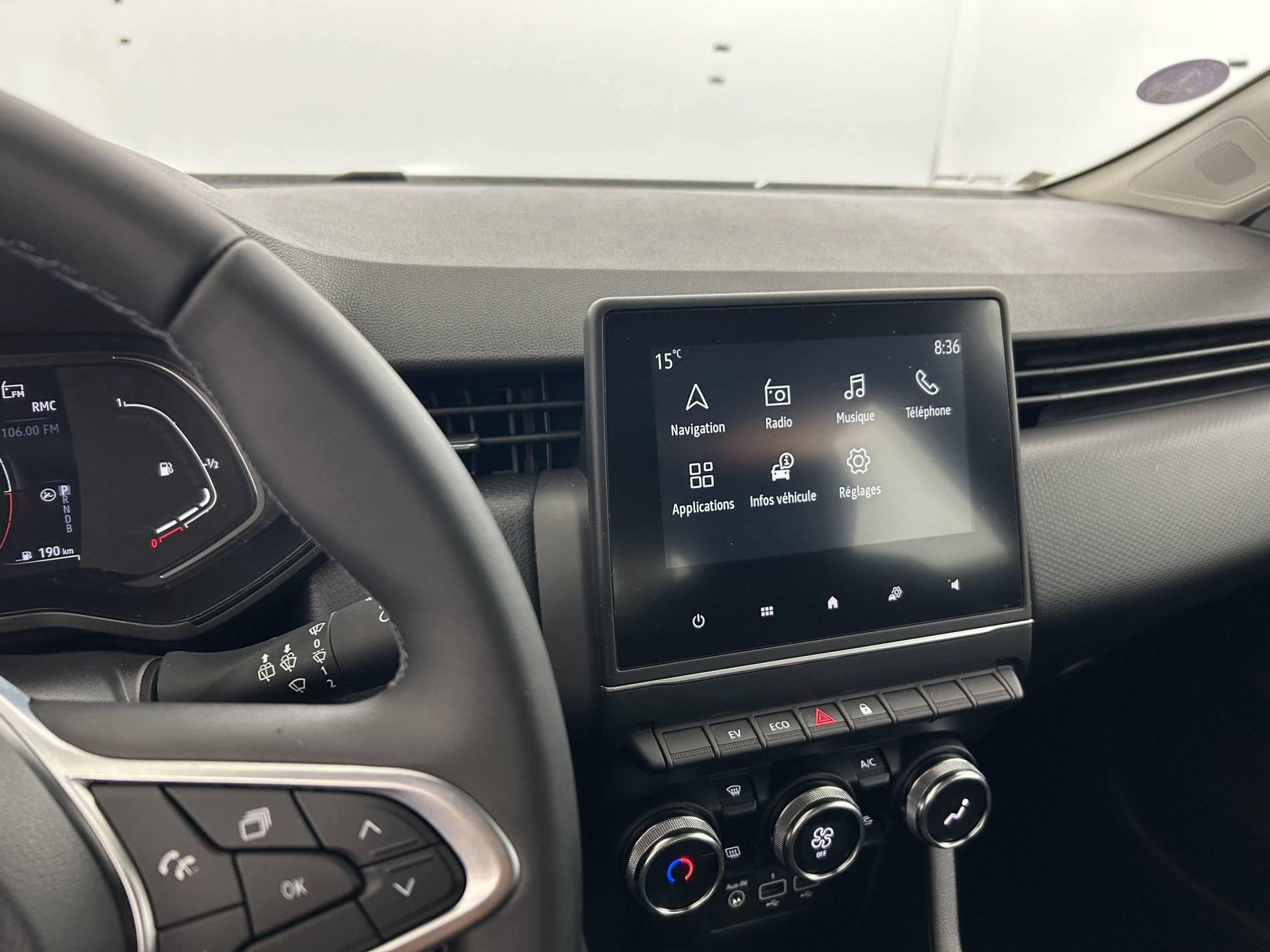 Vente en ligne Renault Clio 5 CLIO SOCIETE E-TECH 140 - 21 au prix de 14 950 €