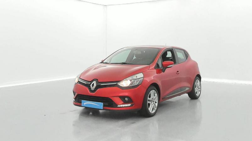 Vente en ligne Renault Clio 4 Clio dCi 90 Energy eco2 82g au prix de 11 990 €