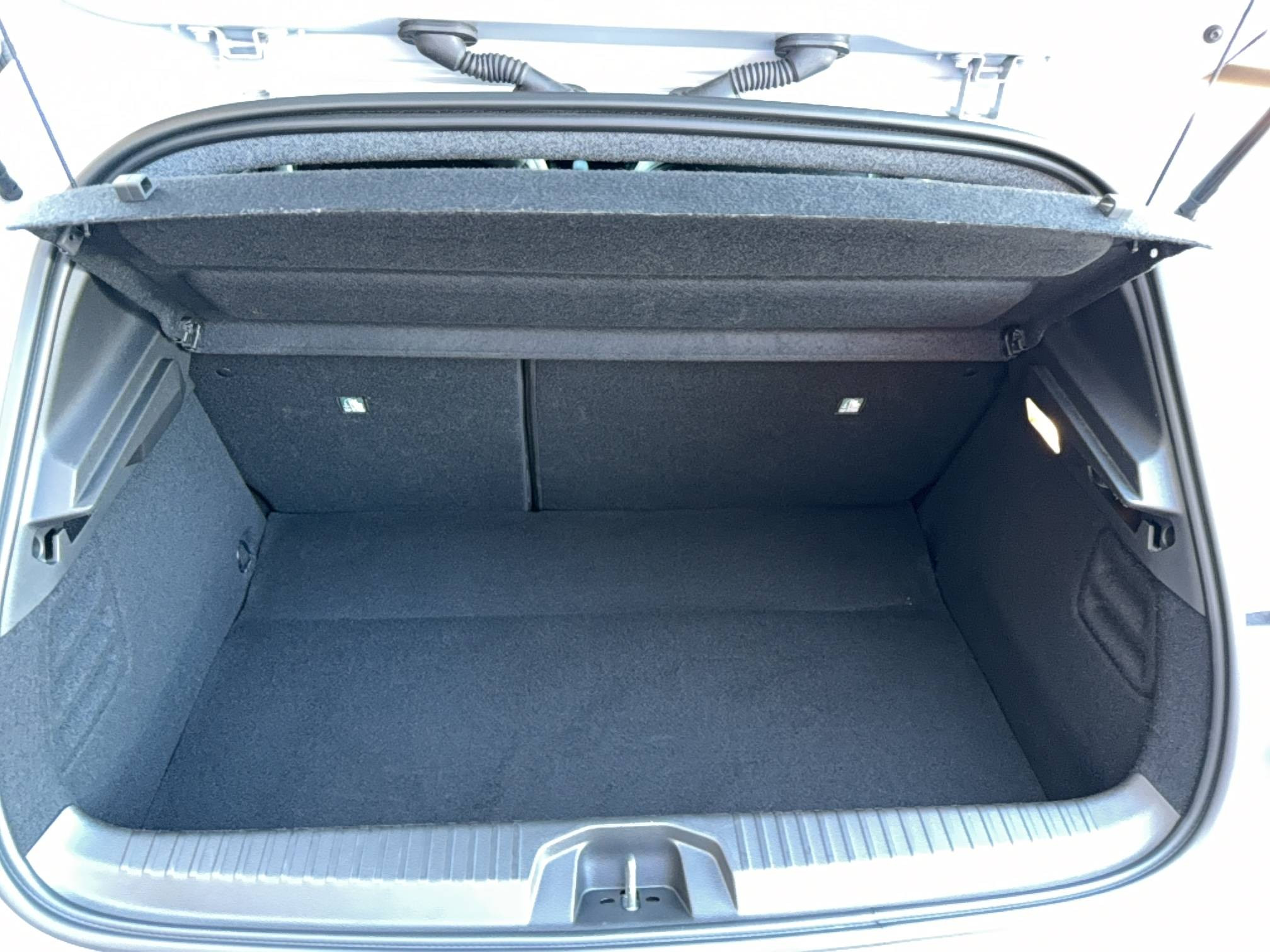 Vente en ligne Renault Clio 5 Clio E-Tech full hybrid 145 ch GSR2 au prix de 22 890 €