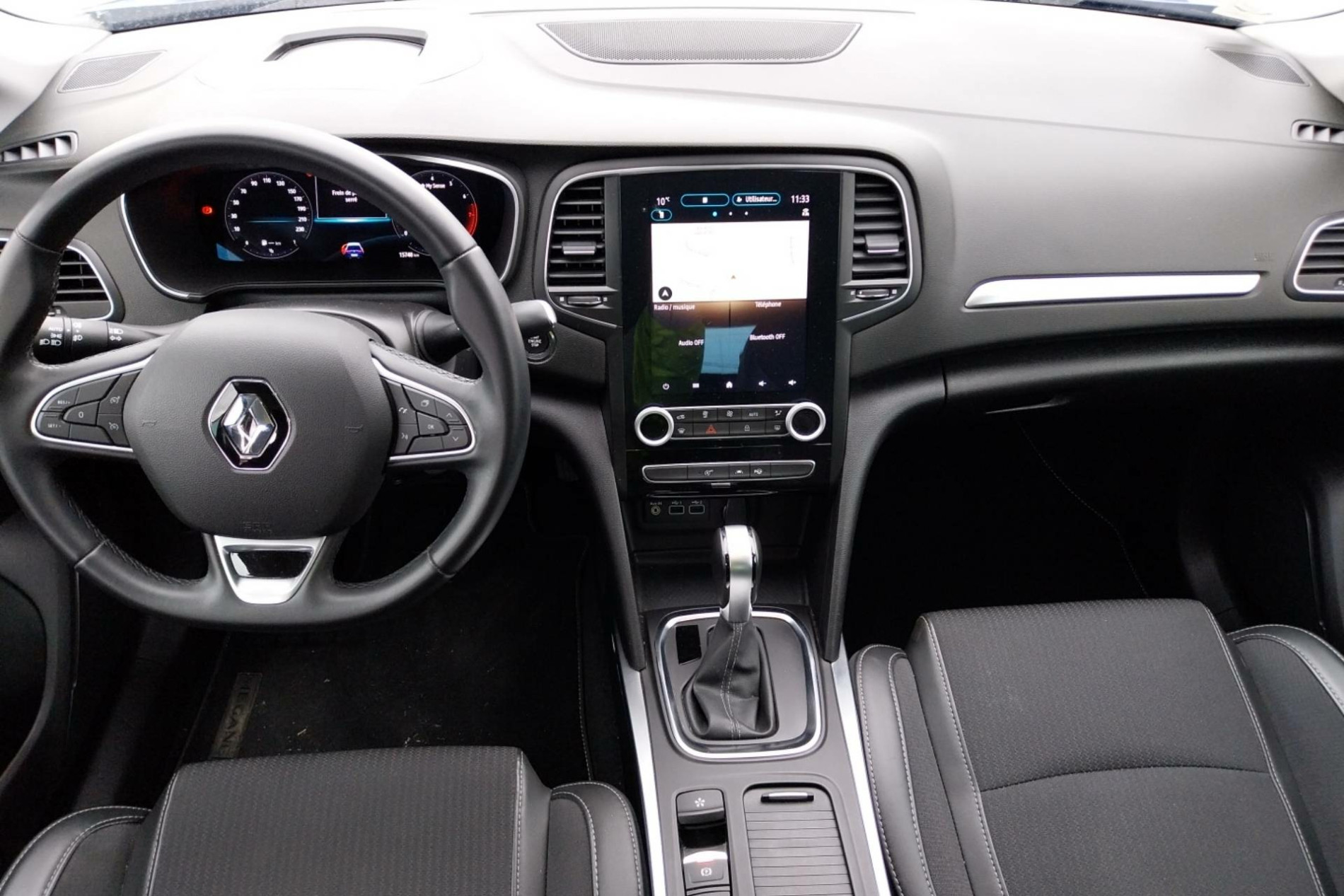 Vente en ligne Renault Megane 4  TCe 140 EDC au prix de 20 790 €