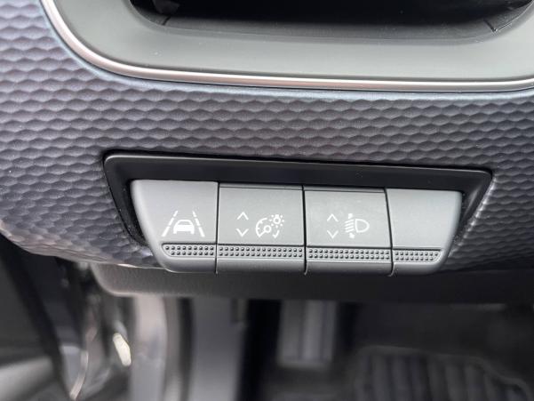 Vente en ligne Renault Arkana  TCe 140 EDC - 22 au prix de 20 790 €