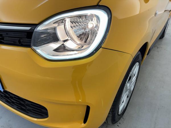 Vente en ligne Renault Twingo 3  SCe 65 - 21 au prix de 9 990 €