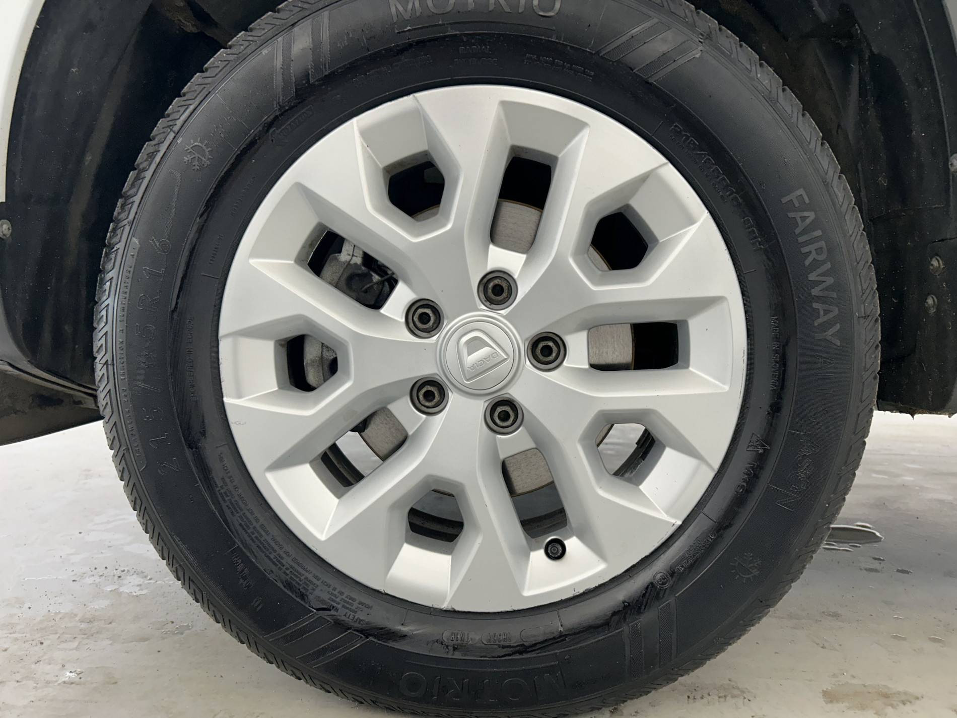 Vente en ligne Dacia Duster  Blue dCi 115 4x2 au prix de 17 590 €