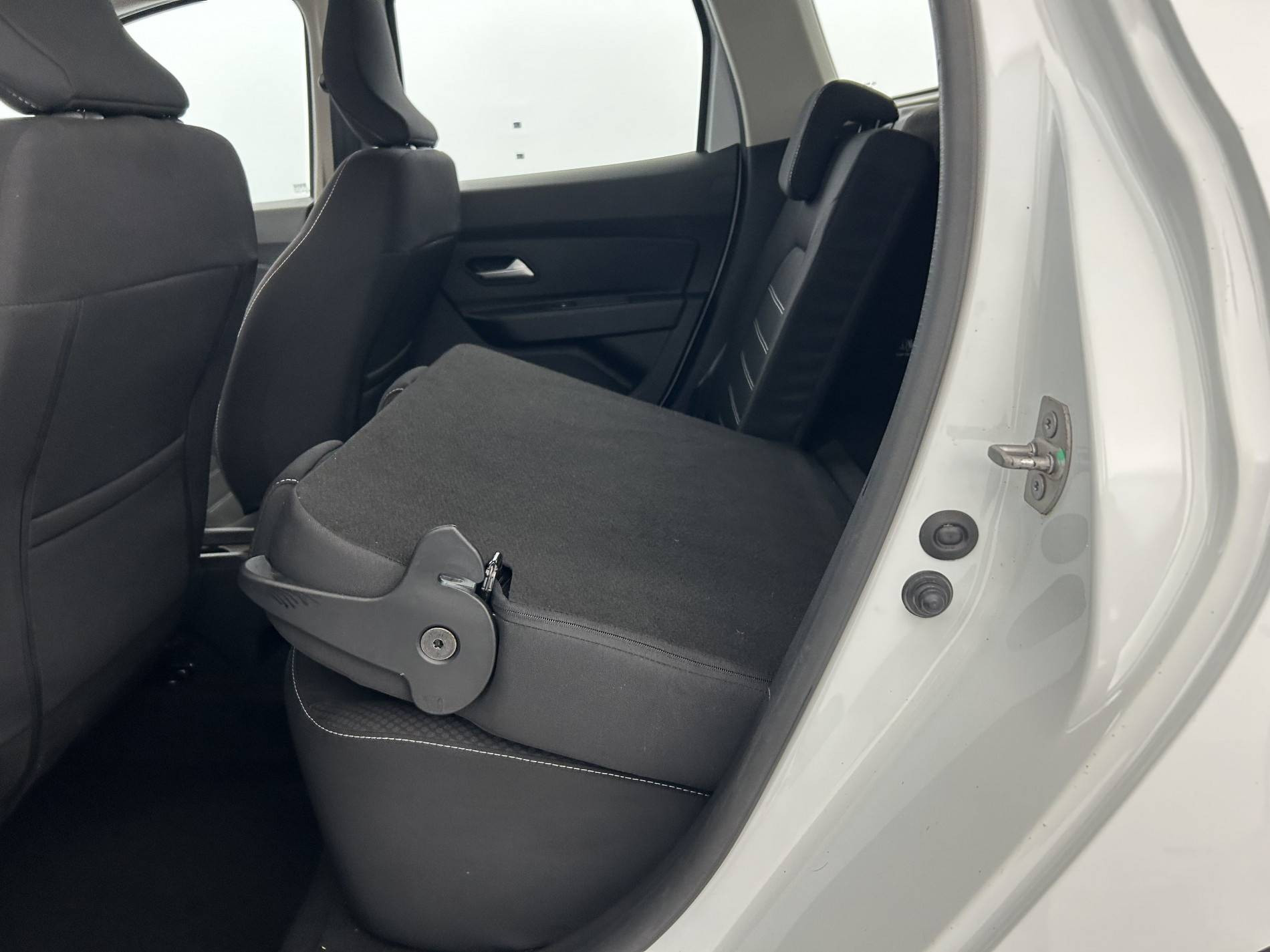 Vente en ligne Dacia Duster  Blue dCi 115 4x2 au prix de 17 590 €