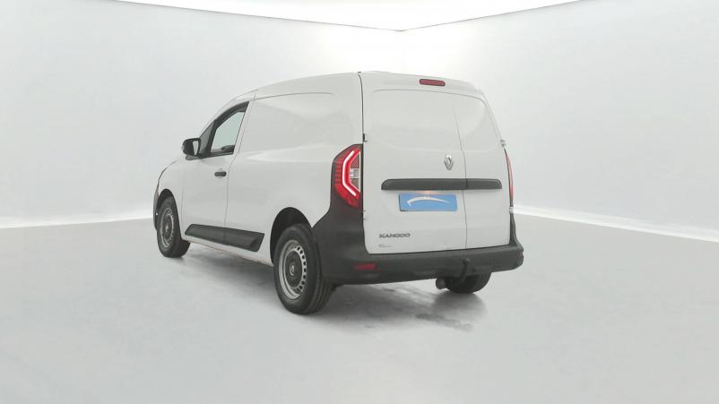 Vente en ligne Renault Kangoo Van  BLUE DCI 95 au prix de 18 490 €