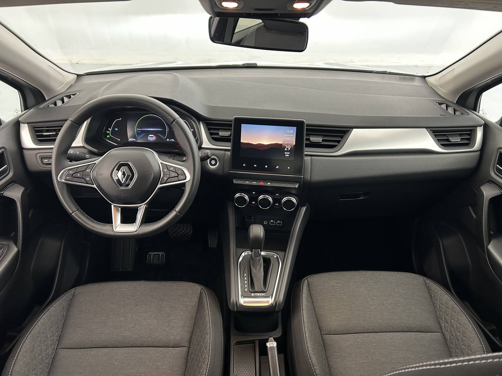 Vente en ligne Renault Captur  E-Tech full hybrid 145 au prix de 20 490 €
