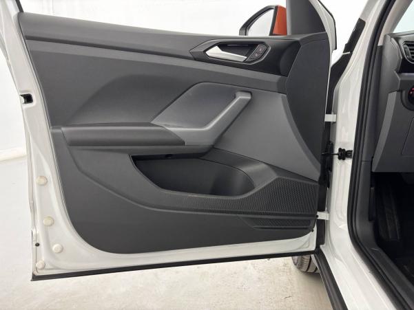Vente en ligne Volkswagen T-Cross  1.0 TSI 115 Start/Stop DSG7 au prix de 18 990 €