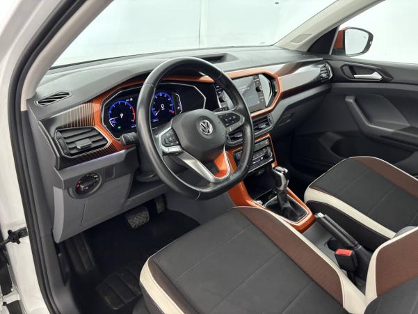 Vente en ligne Volkswagen T-Cross  1.0 TSI 115 Start/Stop DSG7 au prix de 18 990 €