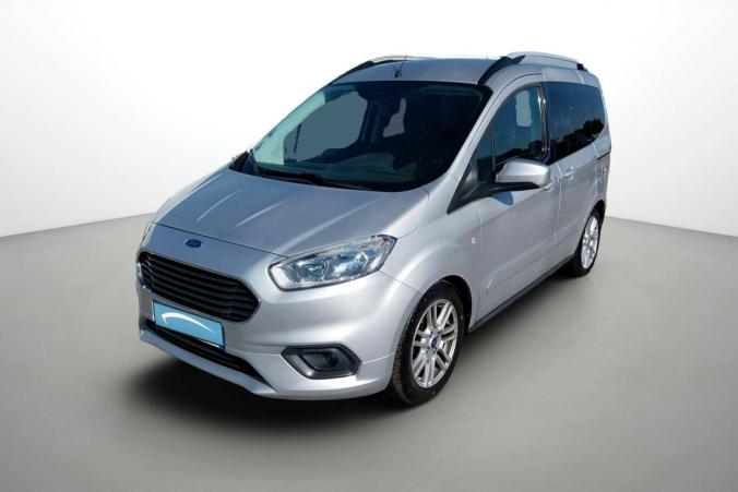 Vente en ligne Ford Tourneo Courier  1.5 TDCI 100 BV6 S&S au prix de 14 990 €