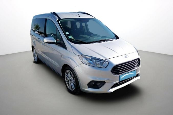 Vente en ligne Ford Tourneo Courier  1.5 TDCI 100 BV6 S&S au prix de 14 990 €