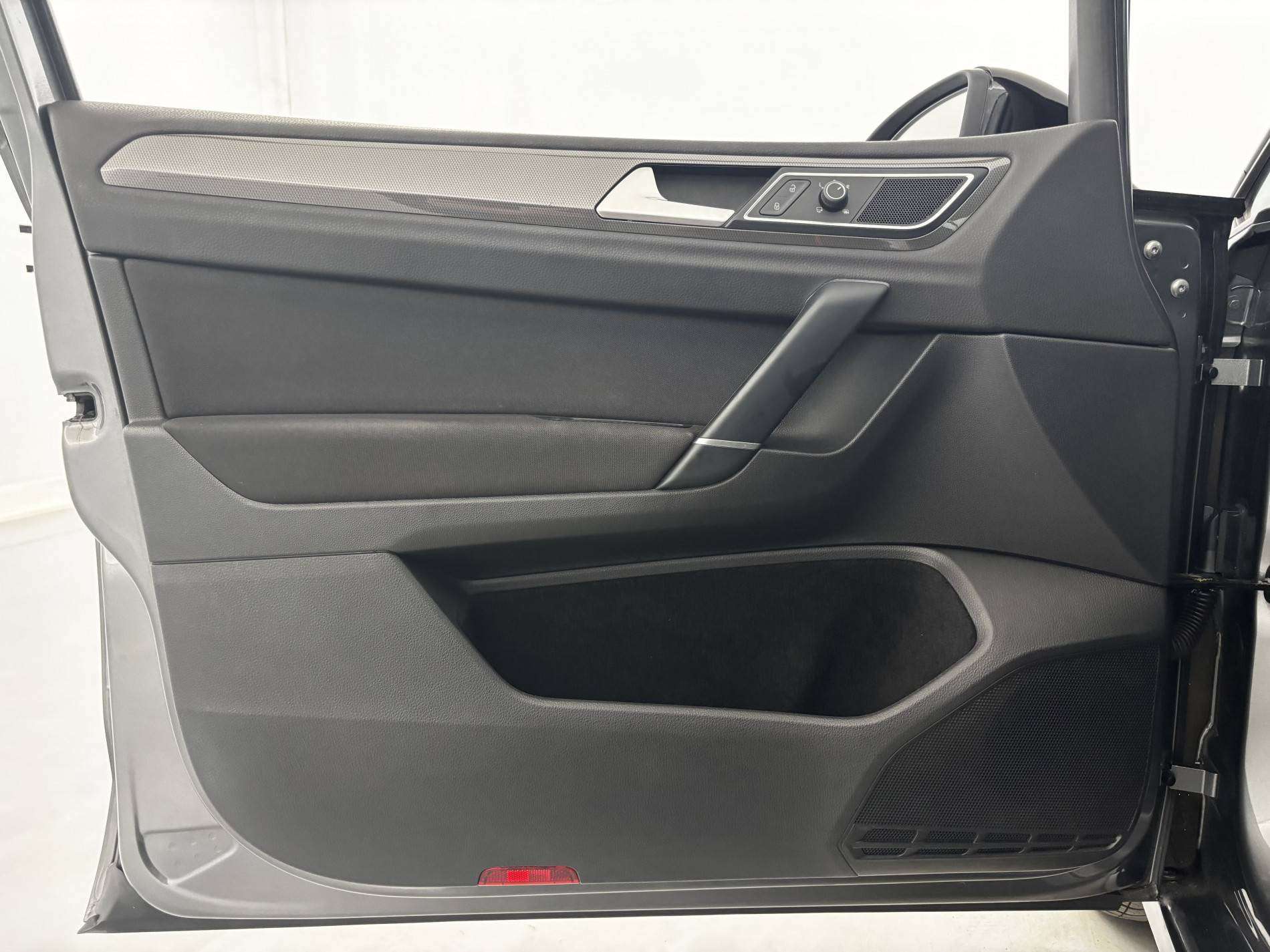 Vente en ligne Volkswagen Golf SW  1.5 TSI 150 EVO DSG7 au prix de 18 790 €