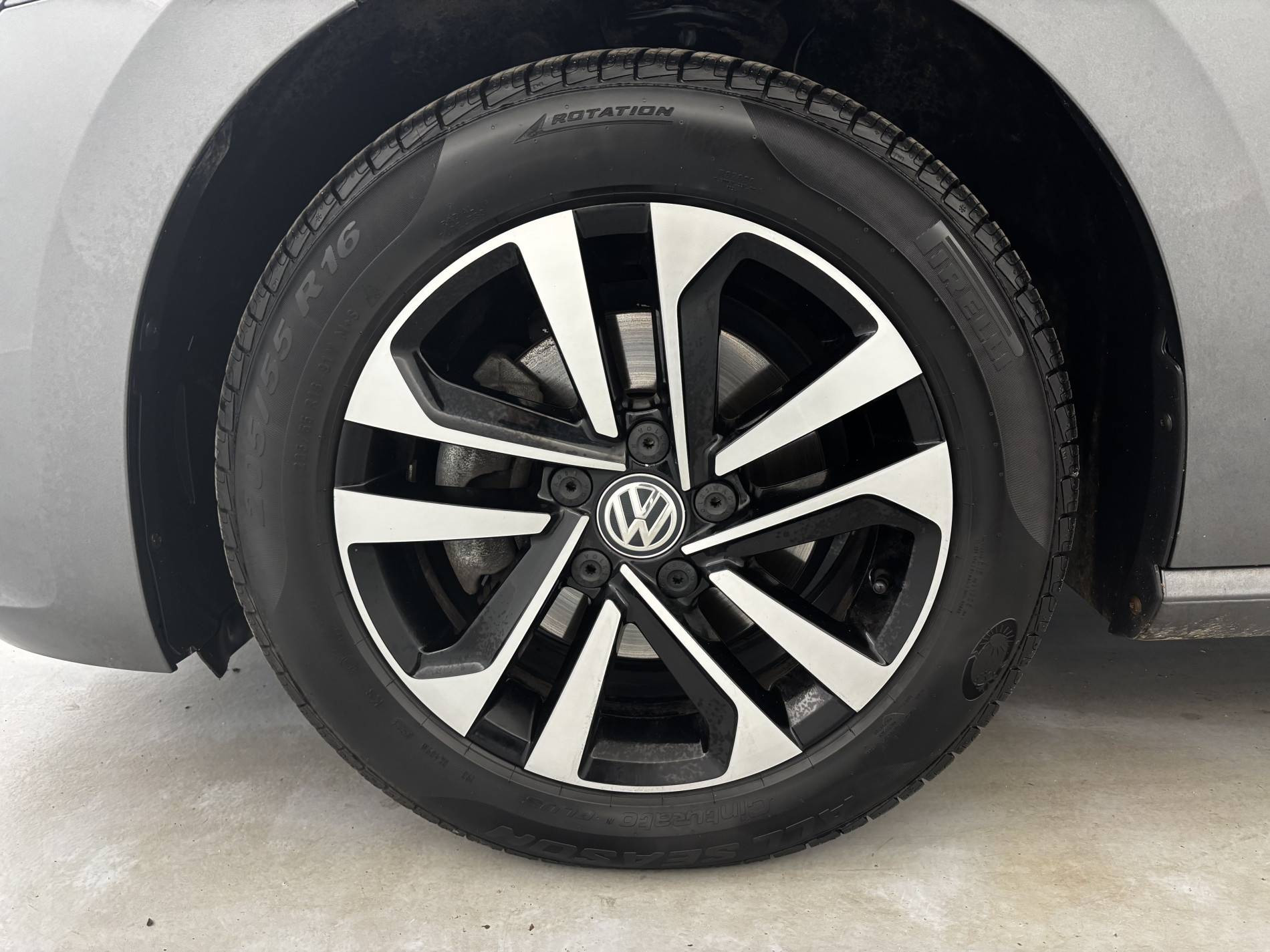 Vente en ligne Volkswagen Golf SW  1.5 TSI 150 EVO DSG7 au prix de 18 790 €