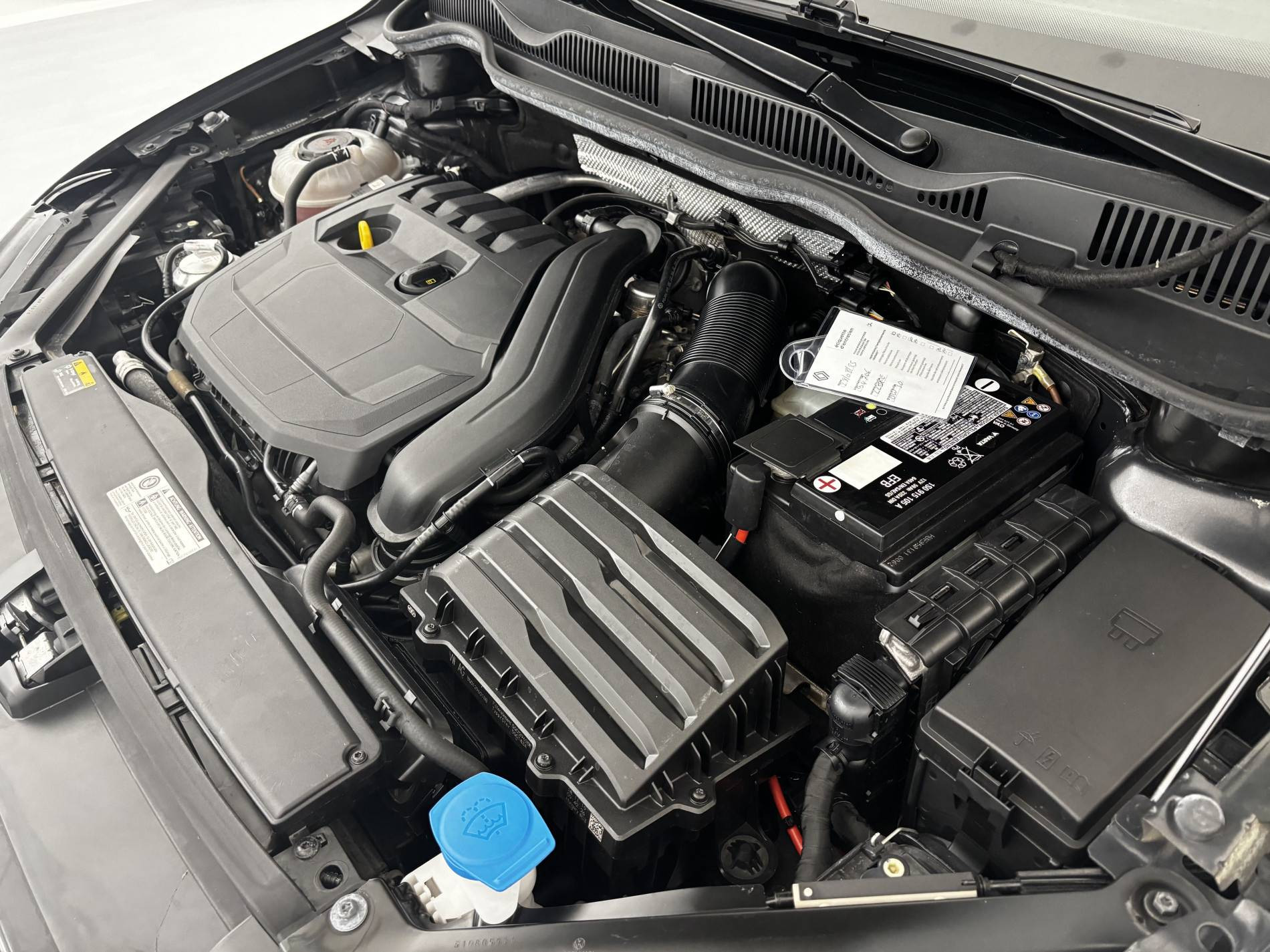 Vente en ligne Volkswagen Golf SW  1.5 TSI 150 EVO DSG7 au prix de 18 790 €