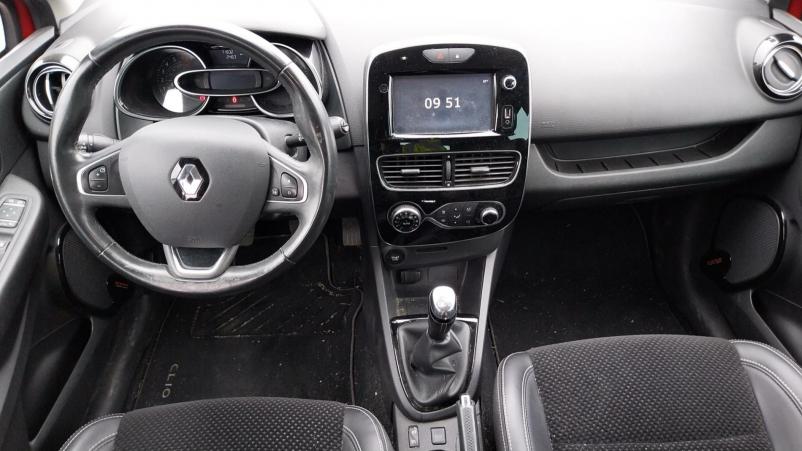 Vente en ligne Renault Clio 4 Clio TCe 90 E6C au prix de 11 590 €