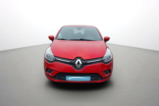 Vente en ligne Renault Clio 4 Clio TCe 90 E6C au prix de 11 590 €
