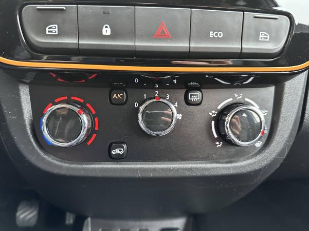 Vente en ligne Dacia Spring  Achat Intégral au prix de 9 290 €