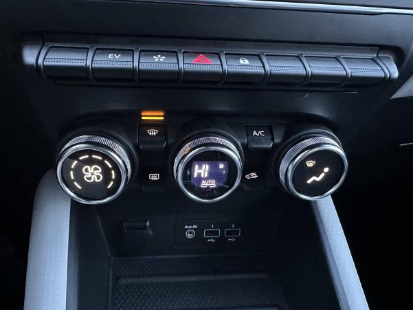 Vente en ligne Renault Captur  E-Tech Plug-in 160 au prix de 19 990 €