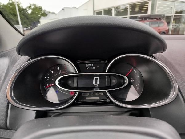 Vente en ligne Renault Clio 4 CLIO SOCIETE DCI 90 ENERGY E6C au prix de 10 590 €