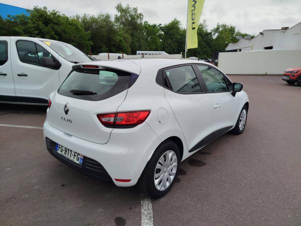 Vente en ligne Renault Clio 4 CLIO SOCIETE DCI 90 ENERGY E6C au prix de 10 590 €