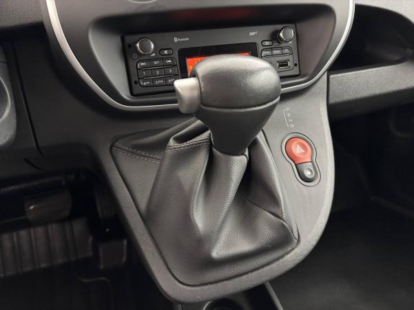 Vente en ligne Renault Kangoo Electrique KANGOO Z.E. 33 au prix de 9 990 €