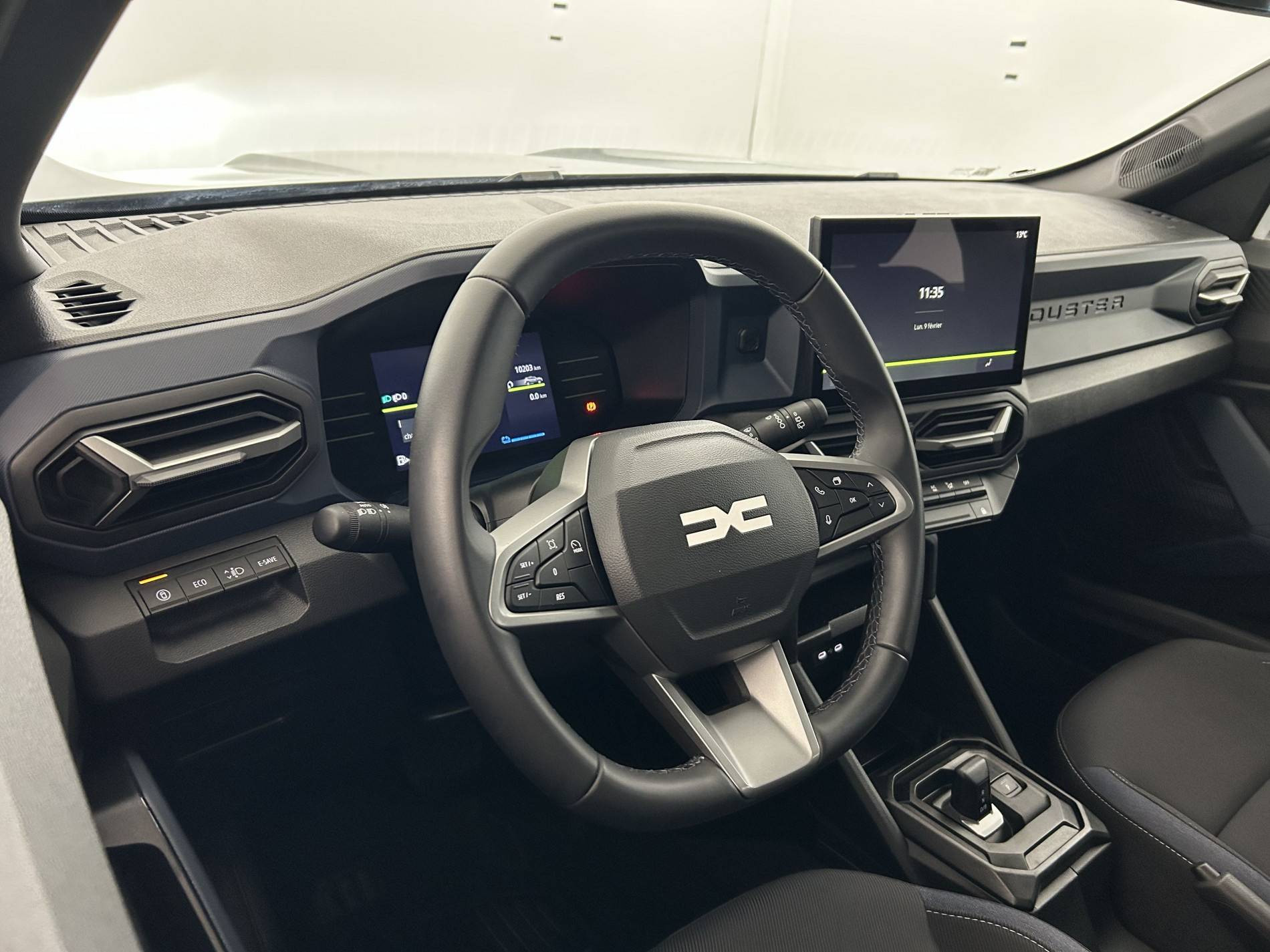 Vente en ligne Dacia Duster  Hybrid 140 au prix de 26 590 €